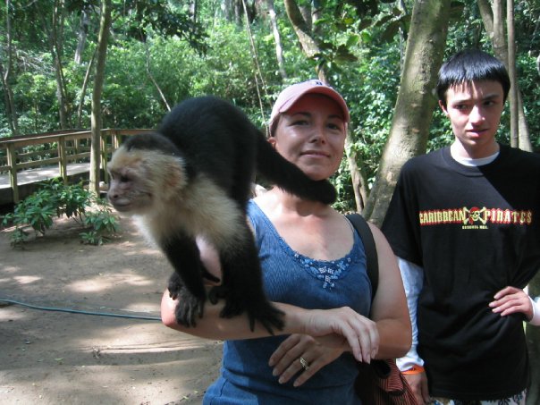 Honduras, Seems she was use to dealing with a monkey (go figure), didn't bother her, but Jesse was not so sure!