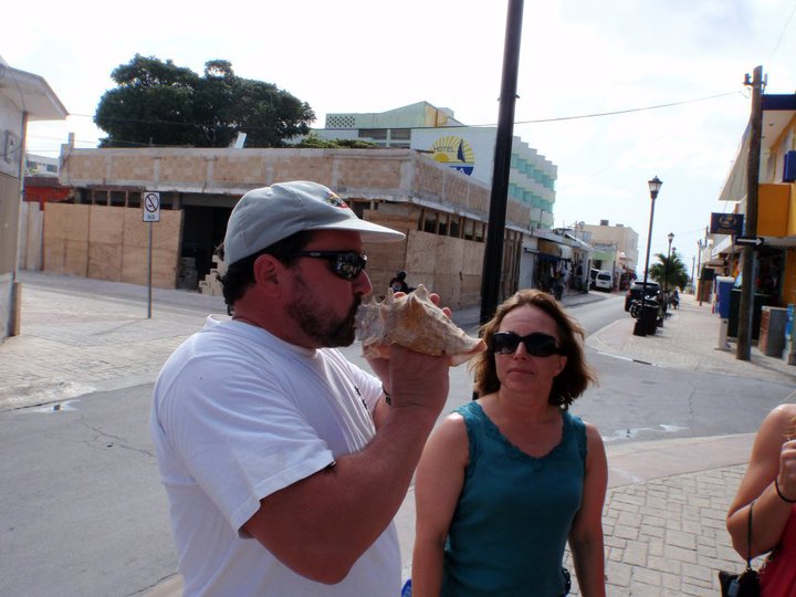Cozumel, calling up the beautiful mermaid. She showed right up!